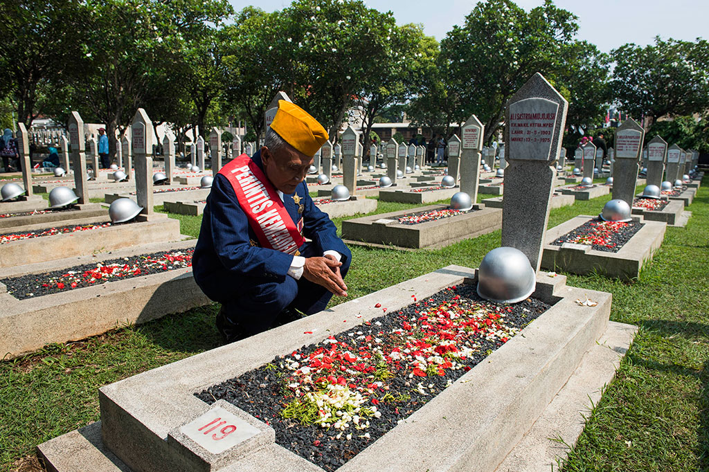 ziarah-makam-pahlawan