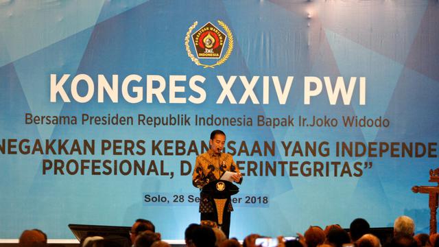 073381800_1538137565-Jokowi_buka_kongres_pwi