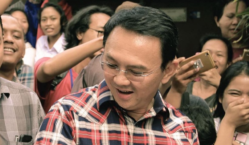 Ahok dan Kecintaan Membaca Buku di Balik Jeruji