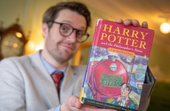 Cetakan Pertama Harry Potter Berhasil Dilelang Seharga 400 Juta-an