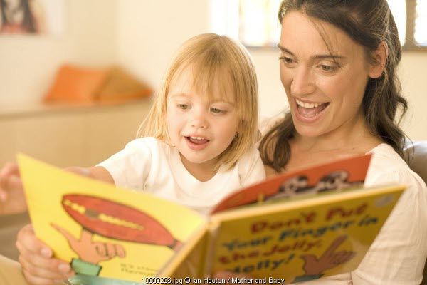 Tips Membacakan Anak Buku Cerita agar Manfaatnya Lebih Maksimal