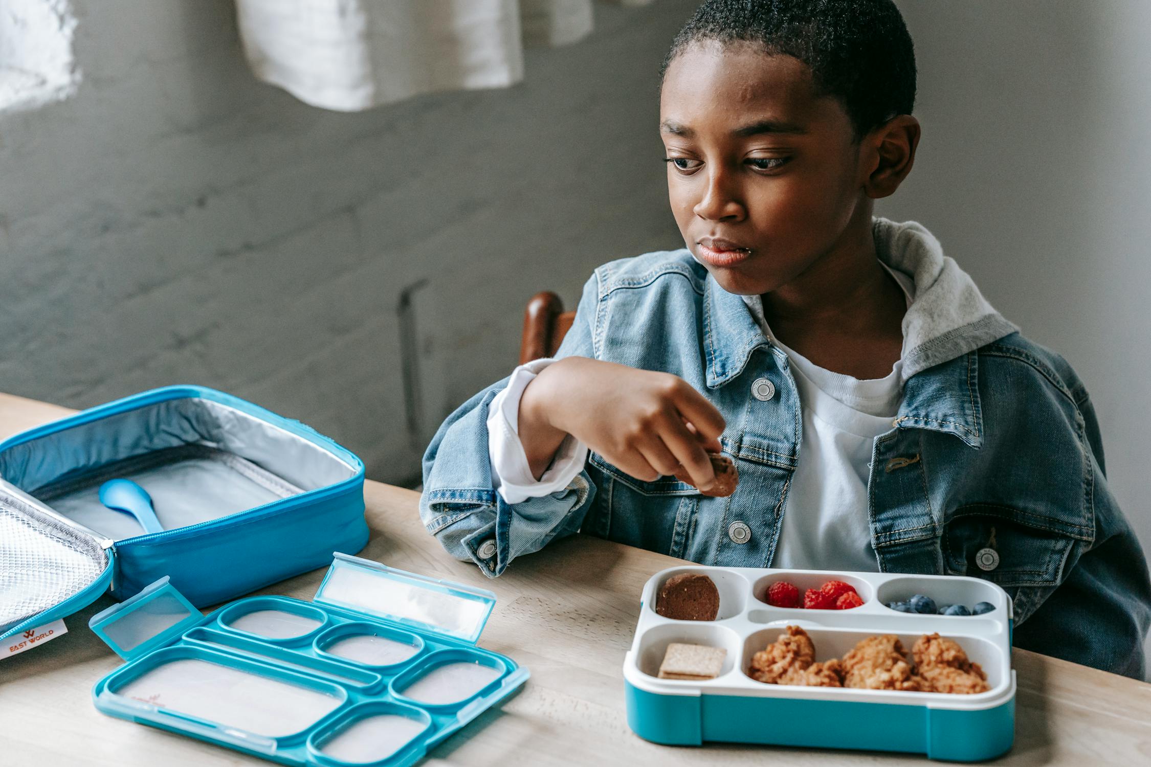 Rekomendasi Tas Lunch Box Berkualitas untuk Anak!