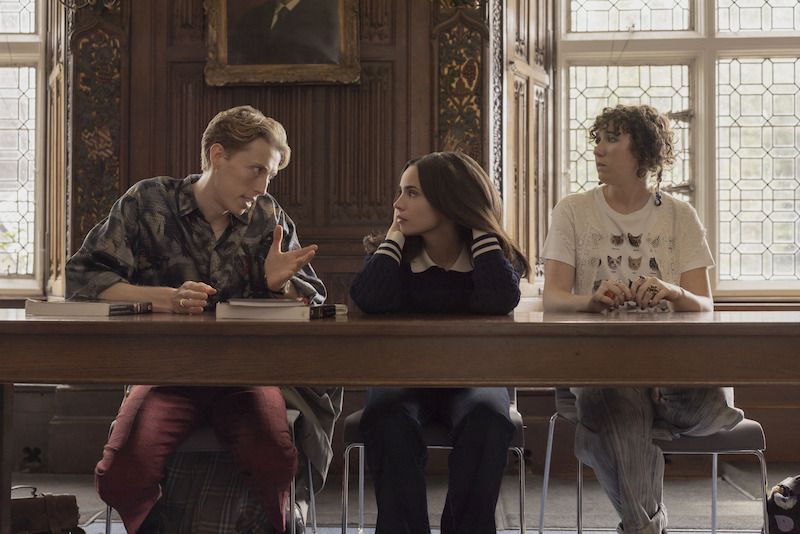 Siap-Siap Baper! Film Romcom Terbaru Sofia Carson ‘My Oxford Year’ Siap Bikin Nangis Senyum Sendiri Weekend Ini!