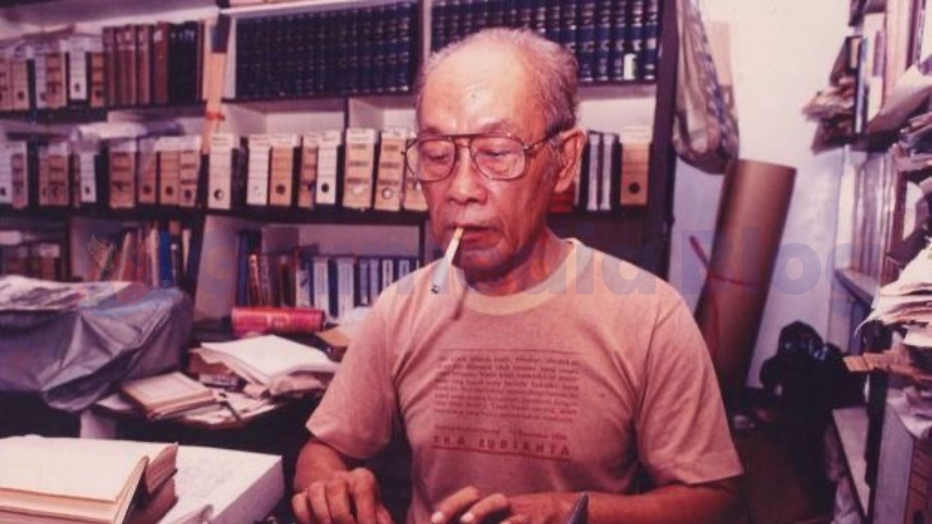 Jejak Pramoedya Ananta Toer: Sastrawan Realisme-Sosialis yang Melawan