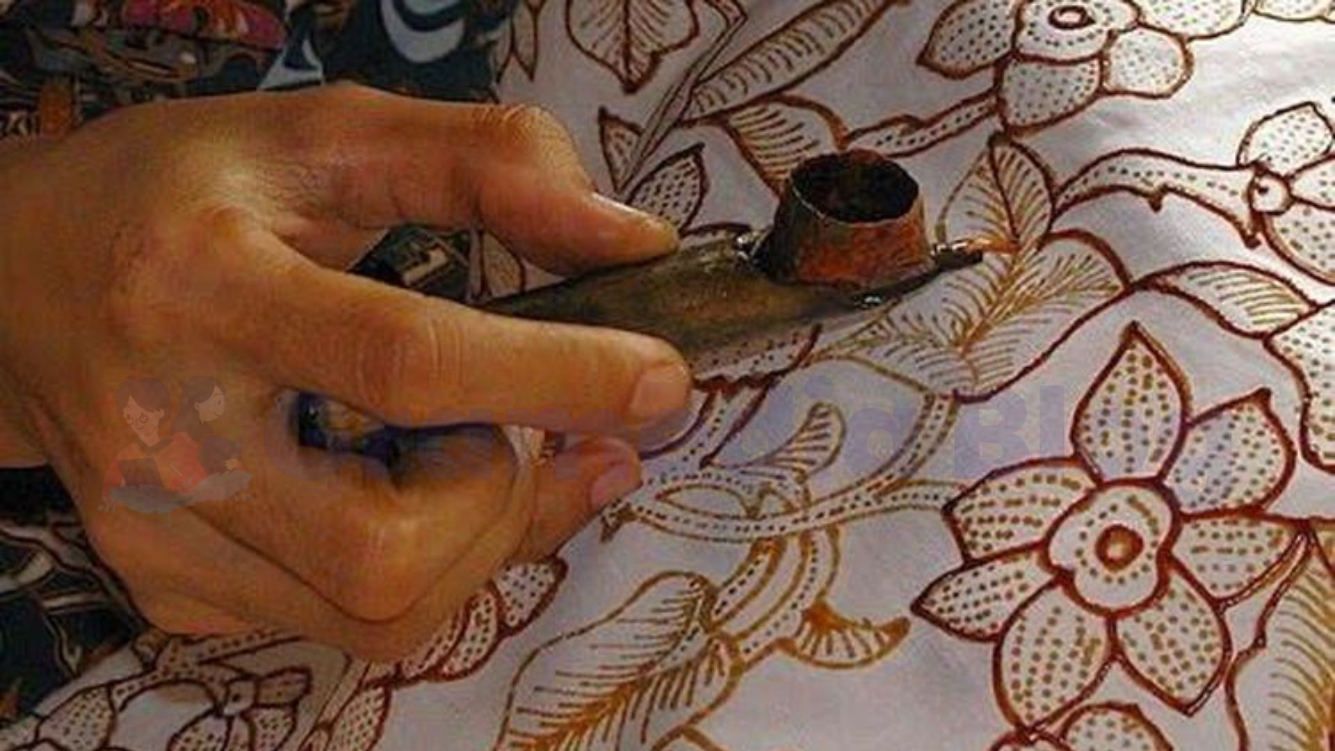Mendadak Batik di Setiap Tanggal 2 Oktober, Ada Cerita Apa Di Baliknya?