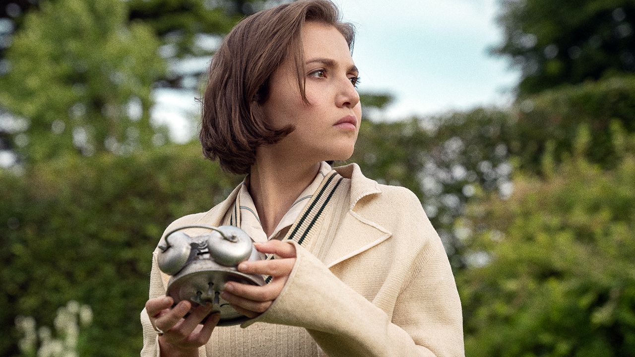 Jangan Tunggu Berani: Belajar 'Nekat' ala Bundle Brent di The Seven Dials Mystery!