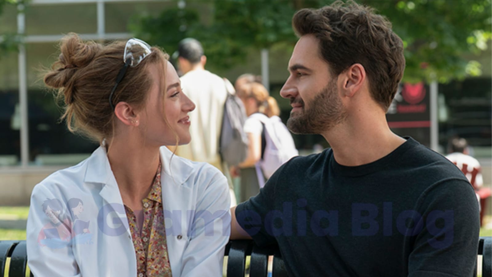 The Love Hypothesis: Saat Cinta Dicoba Seperti Sebuah Eksperimen!