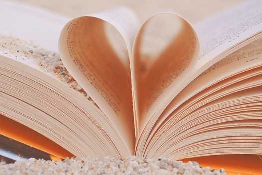 5 Buku Pengganti Ucapan 'I Love You' saat Valentine