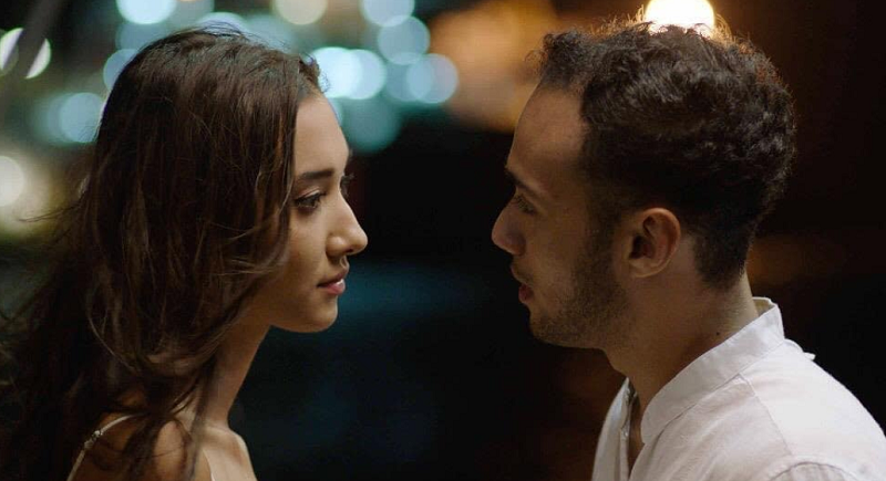 3 Film Romantis yang Akan Tayang di Bulan Kasih Sayang