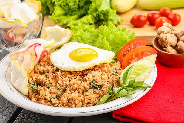 Nasgor Makanan Sejuta Mamat Kisah Dan Sejarah Unik Nasi Goreng