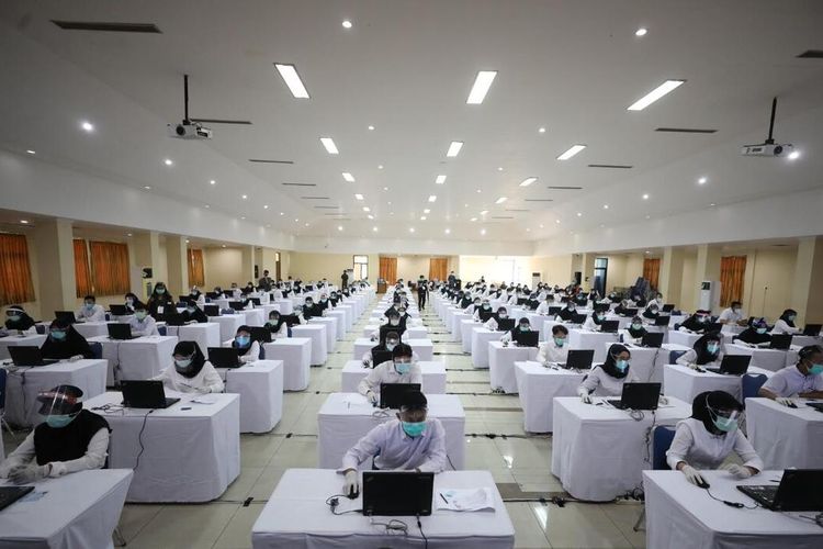 5 Buku Ini Bisa Bantu Kamu Lolos Passing Grade Tes Cpns