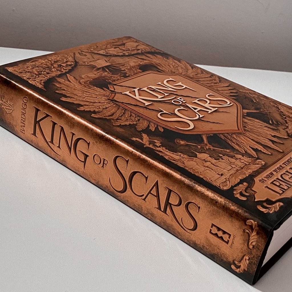 Novel Fantasi Leigh Bardugo, King Of Scars Berhasil Dikagumi Pembaca